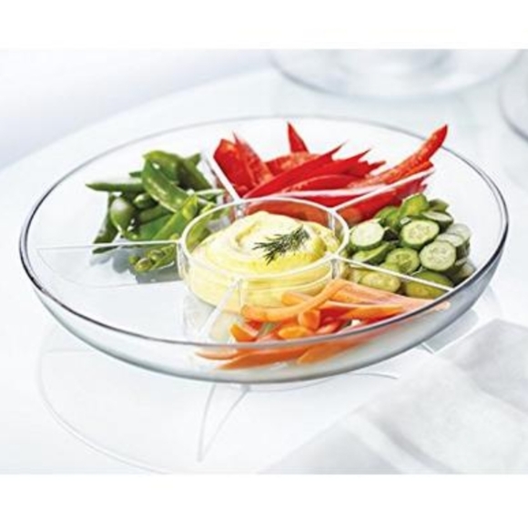 This Anchor Hocking glass serving set 3 piece set - Picture 9 of 9